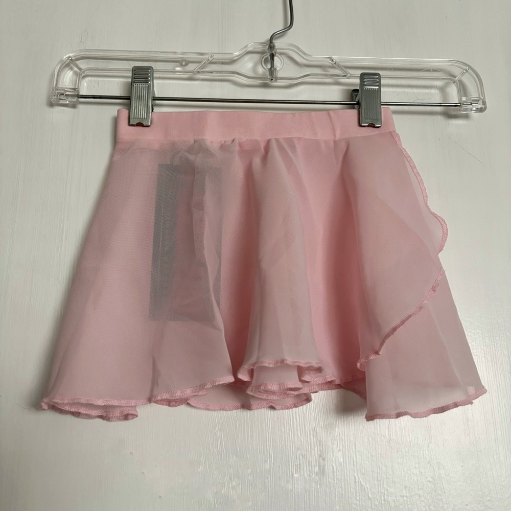 Eurotard Girls Chiffon Mock Wrap Pull On Georgette Skirt in Pink Size XS NEW